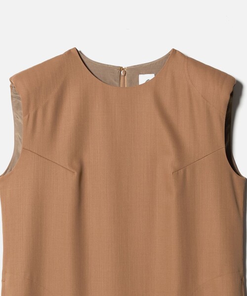 6（ロク）の「＜6(ROKU)＞ショルダーパッド ロング ワンピース（ワンピース・レディース・ベージュ・36/38）」の15枚目の写真