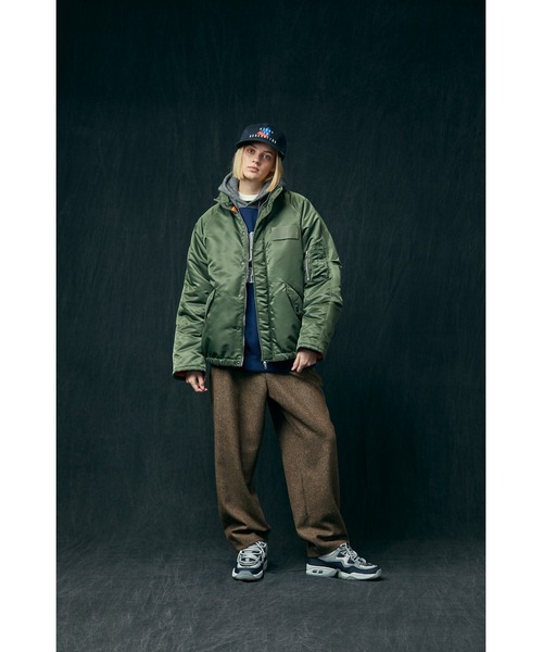 WHIZLIMITED(ウィズリミテッド)の「CLUB JACKET(ミリタリージャケット・メンズ・ブラック/オリーブ・MEDIUM/LARGE)」の1枚目の写真