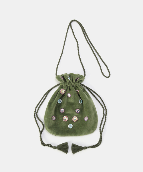 B.C STOCK(ベーセーストック)の「ベルベットポーチ(ショルダーバッグ・レディース・ブラック系その他/グレー/ベージュ/ライトグリーン/カーキ/ラベンダー/ボルドー・FREE)」の4枚目の写真