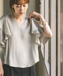 manaとなります。新品　Noble　ファジーリネン　半袖ブラウス　ブルー mana様専用となります。新品 Noble ファジーリネン 半袖ブラウス