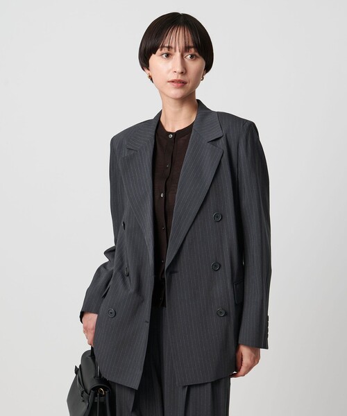 UNITED ARROWS（ユナイテッドアローズ）の「NALYA ピンストライプ ジャケット（テーラードジャケット・レディース・ダークグレー/ネイビー・38/36）」の7枚目の写真