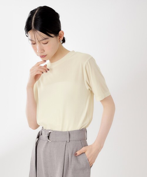 THE SHOP TK （ザ ショップ ティーケー ）の「◆シアーベロアカットソー【洗える】（Tシャツ/カットソー・レディース・ブルー/オフホワイト/ダークブラウン/ブラック・13/12）」の12枚目の写真