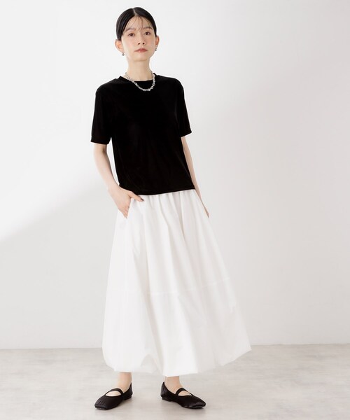 THE SHOP TK （ザ ショップ ティーケー ）の「◆シアーベロアカットソー【洗える】（Tシャツ/カットソー・レディース・ブルー/オフホワイト/ダークブラウン/ブラック・13/12）」の18枚目の写真