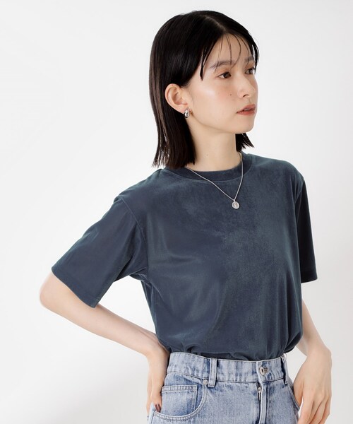 THE SHOP TK （ザ ショップ ティーケー ）の「◆シアーベロアカットソー【洗える】（Tシャツ/カットソー・レディース・ブルー/オフホワイト/ダークブラウン/ブラック・13/12）」の21枚目の写真