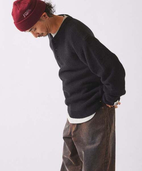 JOURNAL STANDARD relume（ジャーナルスタンダード　レリューム）の「ハミルトン ウール ガーター ヘンリーネック（ニット/セーター・メンズ・パープル/レンガ/ブラック系その他/グレー/アイボリー・LARGE/MEDIUM/SMALL）」の6枚目の写真