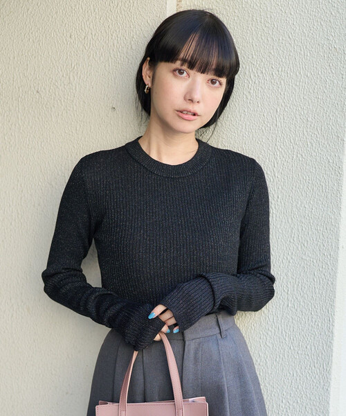 FREAK'S STORE(フリークスストア)の「<新色追加>ウォッシャブル ラメ クルーネックニット(ニット/セーター・レディース・ブラウン/グリーン/サックスブルー/ピンク系その他/ブラック/オフホワイト/チャコールグレー・フリ-)」の1枚目の写真