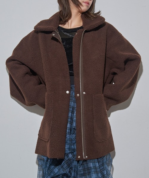 MAISON BREEZE reveur(メゾンブリーズレヴール)の「【MAISON BREEZE reveur】リバーシブルFムートンコート trc(ムートンコート・レディース・ブラウン/ブラック・FREE)」の12枚目の写真