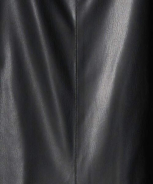 UNITED ARROWS（ユナイテッドアローズ）の「レザーライク サロペット パンツ‐ウォッシャブル‐（サロペット/オーバーオール・レディース・ブラック・38/36）」の15枚目の写真