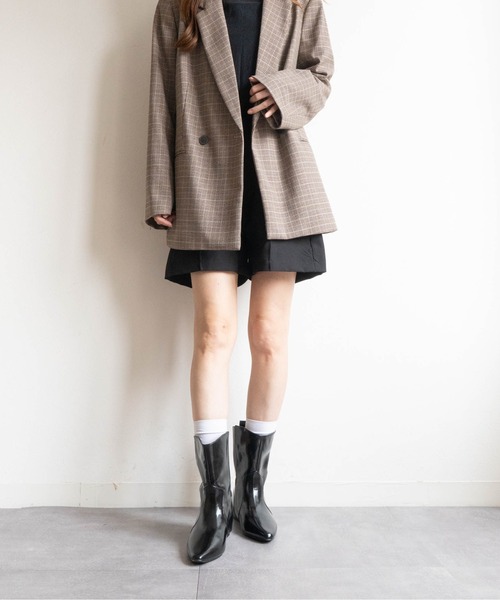 Fabby fabby（ファビィーファビィー）の「インヒールワイドショートブーツ（ブーツ・レディース・シルバー/ブラック系その他/ブラック/ブラウン系その他/ベージュ・SMALL/MEDIUM/LARGE）」の19枚目の写真