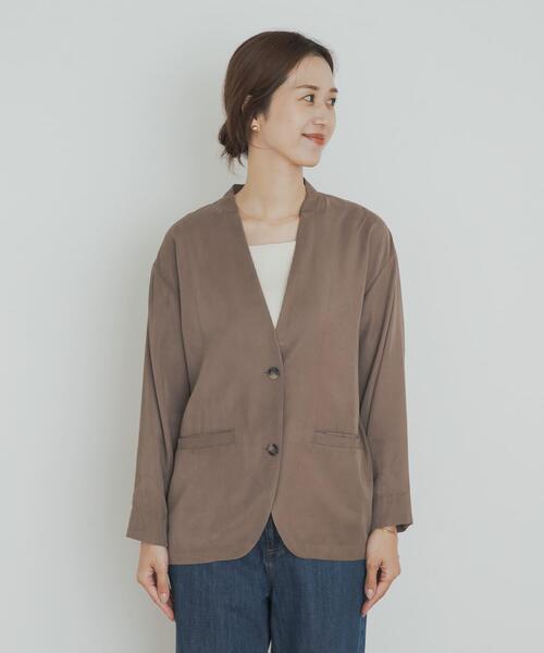 URBAN RESEARCH DOORS(アーバンリサーチドアーズ)の「ノーカラージャケット(ノーカラージャケット・レディース・ベージュ/ブラック・MEDIUM)」の10枚目の写真