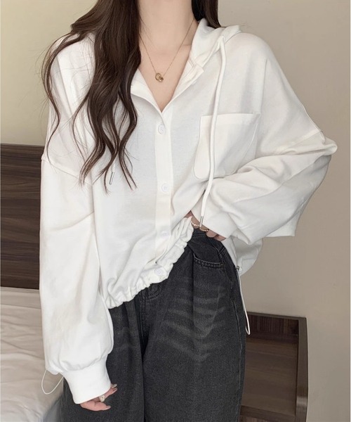 MAISON DE THERESE(メゾン ド テレーズ)の「ドローストリング ショート オープンフーデッド(パーカー・レディース・グレー/ホワイト・M/L)」の5枚目の写真