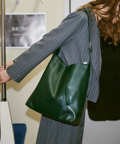 un/neu（アンノイ）の「ショルダーバッグ（ショルダーバッグ・レディース・ブラック・FREE）」の7枚目の写真