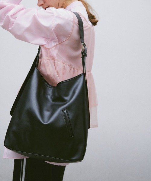 un/neu（アンノイ）の「ショルダーバッグ（ショルダーバッグ・レディース・ブラック・FREE）」の9枚目の写真