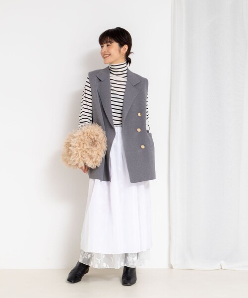 NOLLEY’S（ノーリーズ）の「《手洗い可能》ミラノリブニットベスト（ベスト・レディース・グレー/ネイビー・38）」の3枚目の写真