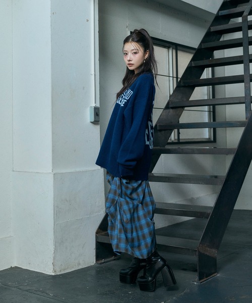 ANDGEEBEE（アンジービー）の「UNISEX ウェーブロゴニット（ニット/セーター・レディース・ネイビー/グレー・FREE）」の3枚目の写真