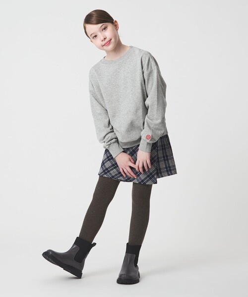 green label relaxing（グリーンレーベルリラクシング）の「【WEB限定】裏毛 クルーネック プルオーバー / スウェット / トレーナー  / キッズ 100cm-160cm（スウェット・キッズ・クリーム/グレー系/ブラック/ブラウン系・120cm/160cm/150cm/140cm/100cm/130cm/110cm）」の15枚目の写真