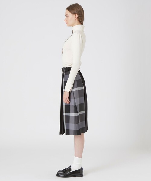 BLUE LABEL CRESTBRIDGE(ブルーレーベルクレストブリッジ)の「ウールライクツイルパーシャルチェックスカート(スカート・レディース・ブラウン/ベージュ/ブラック・38/36)」の18枚目の写真