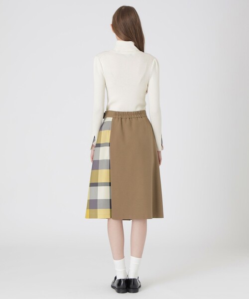 BLUE LABEL CRESTBRIDGE(ブルーレーベルクレストブリッジ)の「ウールライクツイルパーシャルチェックスカート(スカート・レディース・ブラウン/ベージュ/ブラック・38/36)」の14枚目の写真