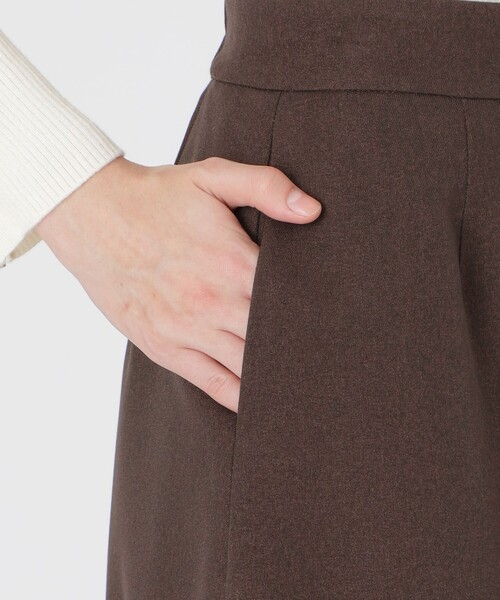 BLUE LABEL CRESTBRIDGE(ブルーレーベルクレストブリッジ)の「ウールライクツイルパーシャルチェックスカート(スカート・レディース・ブラウン/ベージュ/ブラック・38/36)」の6枚目の写真