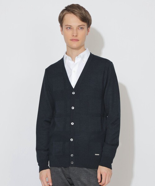 BLACK LABEL CRESTBRIDGE（ブラックレーベル・クレストブリッジ）の「【WEB限定】シャドーチェックニットカーディガン（カーディガン/ボレロ・メンズ・ネイビー/グレー系その他/ブラック・M/L/XL）」の3枚目の写真
