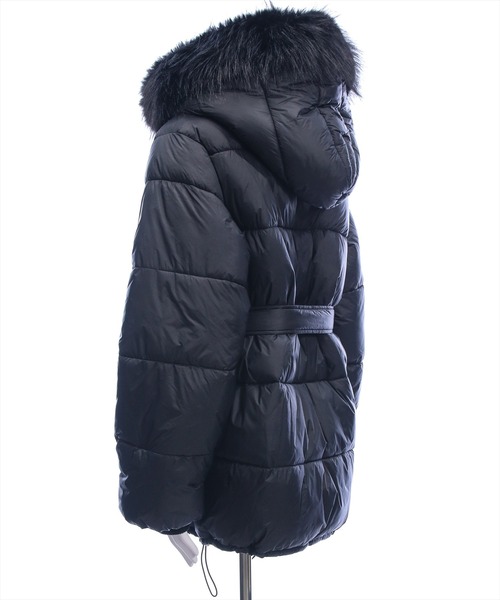 CLEAR BASIC（クリアベーシック）の「ベルト付きエコファー中綿ダウン［大人 カジュアル 着回し力抜群］≪AW新作≫（ダウンジャケット/コート・レディース・オフホワイト/ブラック・F）」の19枚目の写真