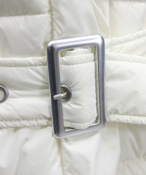 CLEAR BASIC（クリアベーシック）の「ベルト付きエコファー中綿ダウン［大人 カジュアル 着回し力抜群］≪AW新作≫（ダウンジャケット/コート・レディース・オフホワイト/ブラック・F）」の14枚目の写真