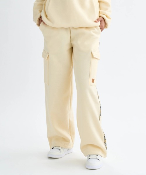 BILLABONG(ビラボン)の「BILLABONG レディース ADIV FLEECE CARGO LO セットアップボトムス 【2025年秋冬モデル】 @autumn/ビラボン撥水カーゴスウェットパンツ(SET UP・セットアップ可能・空港コーデ)(スウェットパンツ・レディース・パープル/アイボリー・MEDIUM/LARGE)」の14枚目の写真