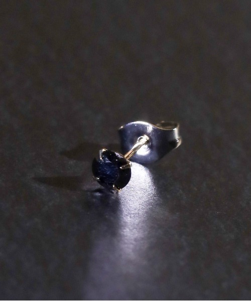 Pledge（プレッジ）の「【RES】【Pledge（プレッジ）】K10 PRECIOSA Cubic Zirconia（ピアス（片耳用）・メンズ・ホワイト/ブラック・FREE）」の2枚目の写真