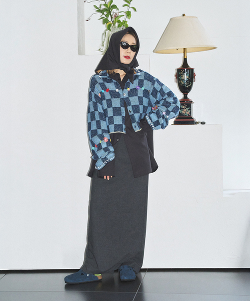 CITYSHOP(シティーショップ)の「STRAIGHT スカート(スカート・レディース・ブラック/チャコールグレー・36/38)」の3枚目の写真