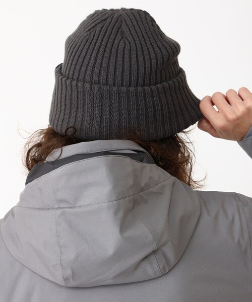 Columbia（コロンビア）の「大きめ Columbia／スプリットレンジルーズ ニットキャップ／コロンビア（ニットキャップ/ビーニー・レディース・グレー/ブラック/グリーン・ONE SIZE）」の4枚目の写真