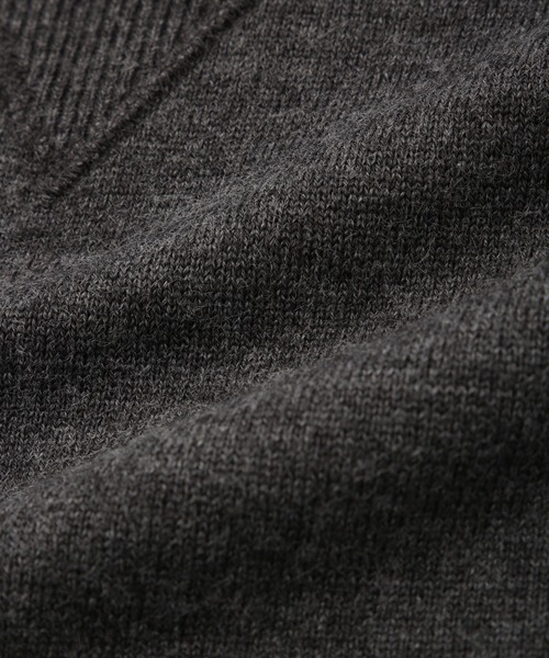 ADAM ET ROPE'(アダムエロペ)の「バイカラーリバーシブルニットプルオーバー(ニット/セーター・レディース・チャコールグレー/ピンク/ブラウン系その他・FREE)」の11枚目の写真