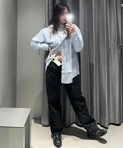 MUSINSA STANDARD WOMAN（ムシンサスタンダードウーマン）の「ウィメンズクルーネッククロップ長袖Tシャツ[ホワイト]（Tシャツ/カットソー・レディース・その他・SMALL/MEDIUM/LARGE/X-SMALL）」の8枚目の写真