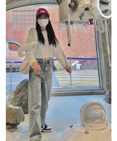 MUSINSA STANDARD WOMAN（ムシンサスタンダードウーマン）の「ウィメンズクルーネッククロップ長袖Tシャツ[ホワイト]（Tシャツ/カットソー・レディース・その他・SMALL/MEDIUM/LARGE/X-SMALL）」の12枚目の写真