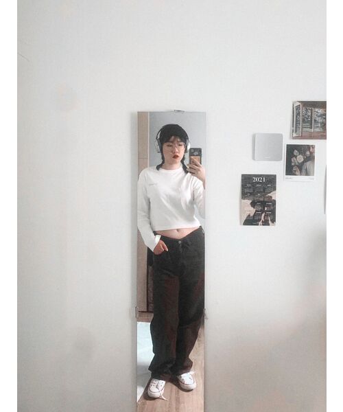 MUSINSA STANDARD WOMAN（ムシンサスタンダードウーマン）の「ウィメンズクルーネッククロップ長袖Tシャツ[ホワイト]（Tシャツ/カットソー・レディース・その他・SMALL/MEDIUM/LARGE/X-SMALL）」の16枚目の写真