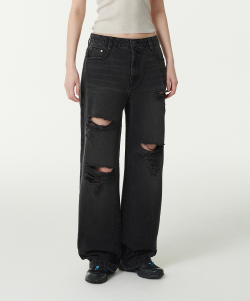 MUSINSA STANDARD WOMAN（ムシンサスタンダードウーマン）の「ウィメンズマルチデストロイドワイドデニムパンツ[ウォッシュドブラック]（デニムパンツ・レディース・その他・30/24/25/26/27/28/29）」の2枚目の写真