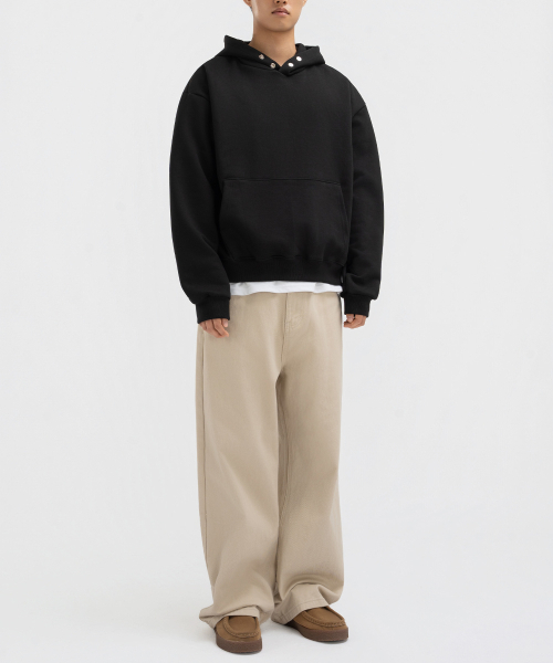 UNDEROFF(アンダーオフ)の「オーバーサイズセミクロップスナップフードグレー(パーカー・メンズ・グレー・SMALL/MEDIUM/LARGE/X-LARGE)」の5枚目の写真