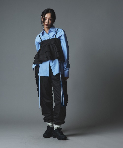 W:Huku(フーク)の「【W:Huku / ナイロンオックス】ペプラム ビスチェ / Nylon Oxford Peplum Bustier(キャミソール・レディース・ブラック/ライトベージュ/カーキ・FREE)」の16枚目の写真