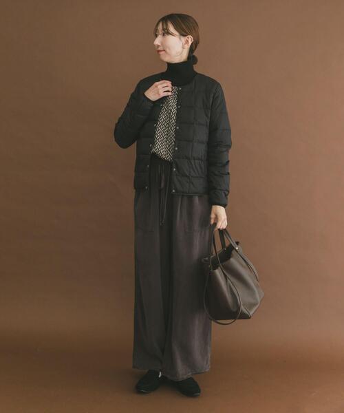 ITEMS URBANRESEARCH(アイテムズ アーバンリサーチ)の「TAION CREW NECK BUTTON DOWN JACKET(ダウンジャケット/コート・レディース・ブラック/グレー/グレー系その他・MEDIUM/LARGE/X-LARGE)」の19枚目の写真