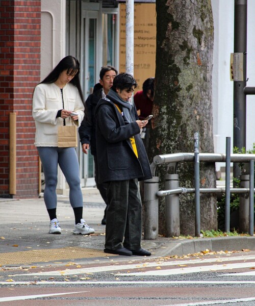 GLOSTER（グロスター）の「【昨年人気アイテム再登場】クラシックダッフルコート（ダッフルコート・メンズ・ベージュ/ネイビー/チャコールグレー・S/M/L）」の20枚目の写真