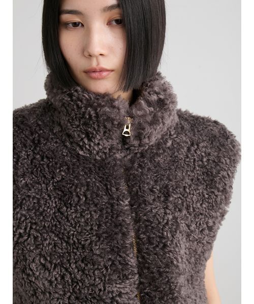 セール】フェイクファージップアップベスト（その他アウター