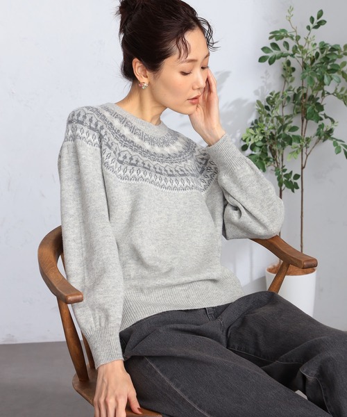 GALLORIA(ギャローリア)の「求心ジャガード柄ニット(ニット/セーター・レディース・ライトベージュ/グレー/ブラウン・L/LL/M/S)」の5枚目の写真