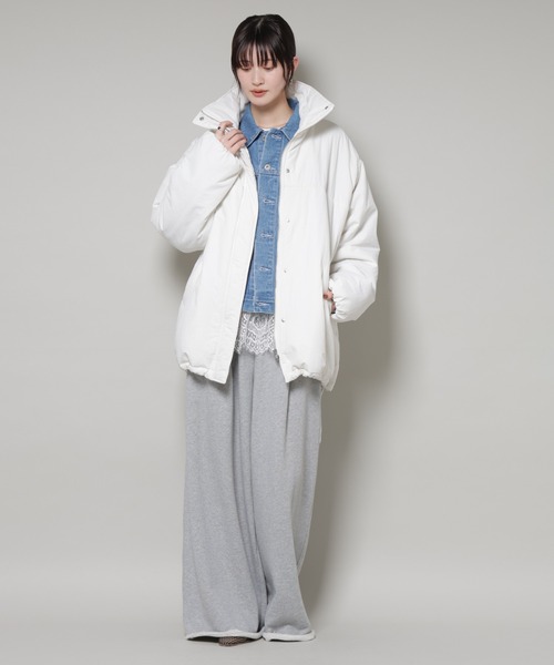 NANO universe(ナノユニバース)の「撥水加工 中綿スタンドオーバージップブルゾン(ブルゾン・レディース・ブラック/ホワイト/ベージュ・FREE)」の16枚目の写真