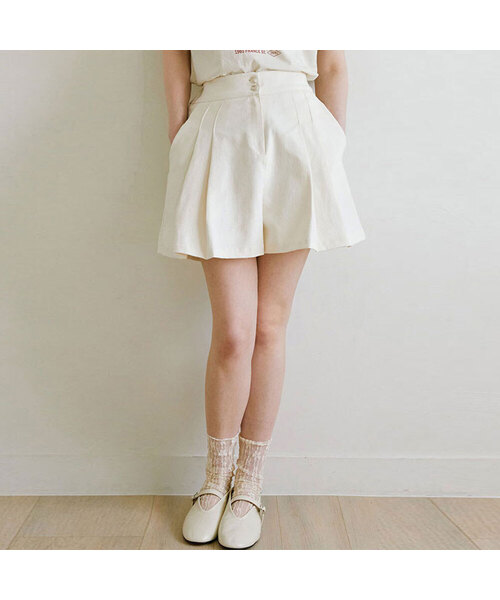 SLOWLOLLI（スローローリ）の「Two-button pintuck pants_3 Colors（その他パンツ・レディース・Beige/Cream/ブラック・FREE）」の3枚目の写真