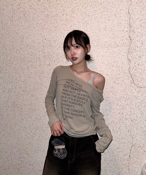 5OML（オーオーエムエル）の「レタリングルーズフィットロングスリーブ（グレー）（Tシャツ/カットソー・レディース・グレー・MEDIUM/LARGE）」の6枚目の写真
