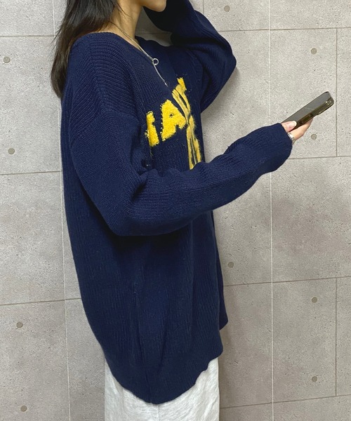 セール】オフショルダーロゴニットプルオーバー（ニット/セーター