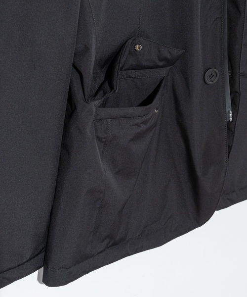HERNO(ヘルノ)の「HERNO BLAZER WITH BIB IN 2-LAYER PROMETEO DOWN JACKET ヘルノ ビブイン 2レイヤー テイラード ダウンジャケット(ダウンジャケット/コート・メンズ・ブラック・48/52/46/50)」の13枚目の写真