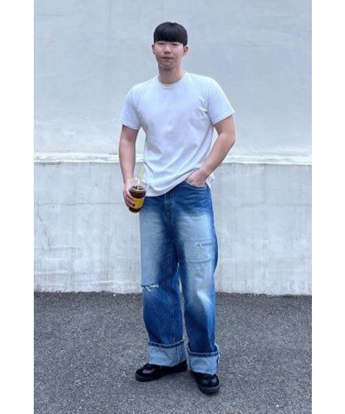 NONBLANK(ノンブランク)の「ブラシドワイドフィットデニムパンツ_BLUE(デニムパンツ・メンズ・その他・MEDIUM/X-LARGE/LARGE)」の4枚目の写真