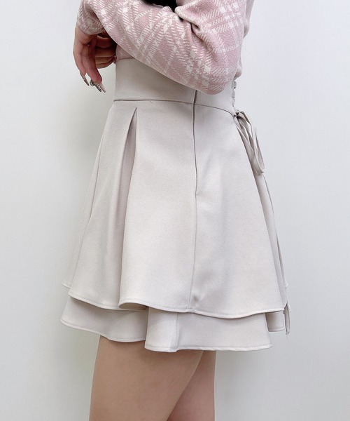 INGNI（イング）の「バックレースアップタックフレアスカート（スカート・レディース・グレー/ライトベージュ/ブラック・FREE）」の17枚目の写真