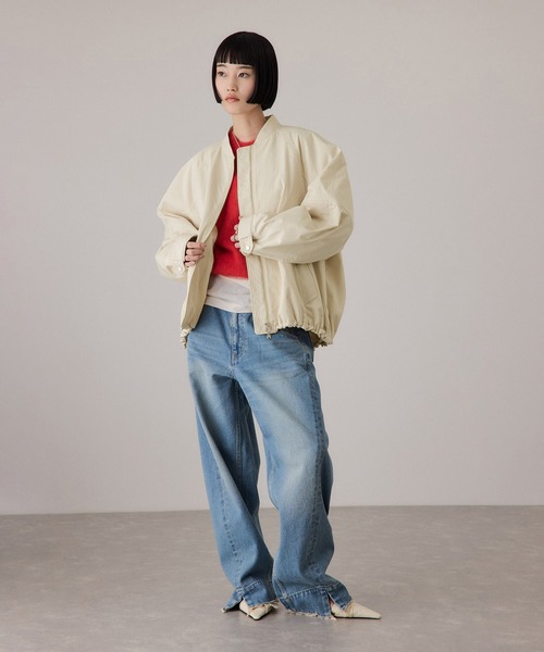 ADAM ET ROPE'(アダムエロペ)の「【サステナブル】グランウォームシルエットブルゾン/撥水(ブルゾン・レディース・ホワイト系その他5/ブラック・FREE)」の6枚目の写真