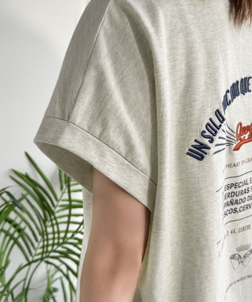 Java（ジャバ）の「《JaVaジャバコラボ》背中で魅せる。バック刺繍フレンチスリーブTシャツ（半袖）（Tシャツ/カットソー・レディース・オートミール/チャコール/ブラウン/その他1・X-LARGE/SMALL/MEDIUM/LARGE）」の9枚目の写真